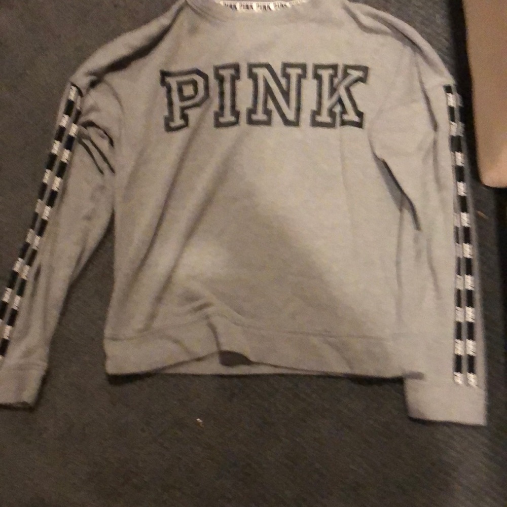 Gray long sleeve